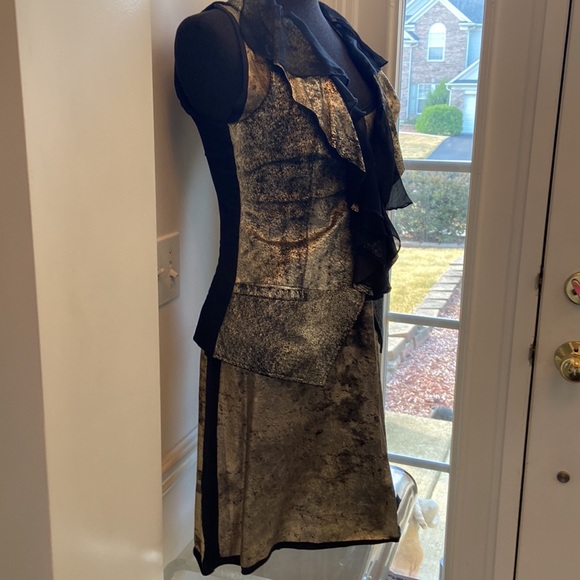 Royal Underground Leather Vest - Picture 8 of 16